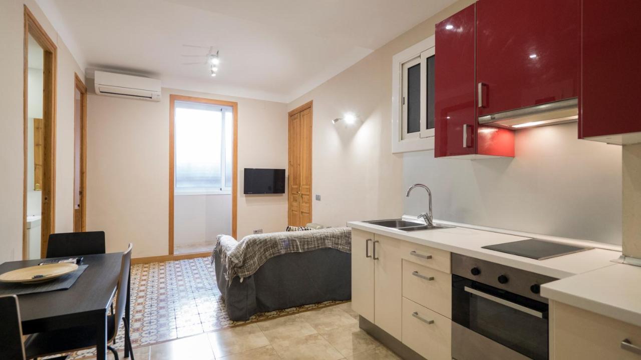 Acogedor Apartamento De 2 Dormitorios バルセロナ エクステリア 写真